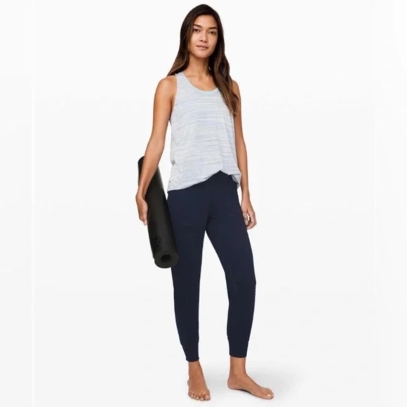 lululemon Align™ High-Rise Jogger | True Navy - Picture 2 of 3